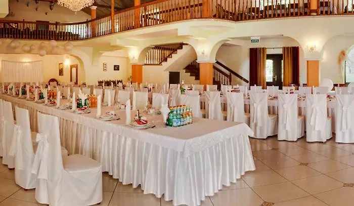 Hotel Park Lesny 'u Kaczyny' Rogow